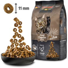 LEONARDO ADULT COMPLETE 32/16 15KG - SAUSĀ BARĪBA KAĶIEM NO 1 GADA VECUMA