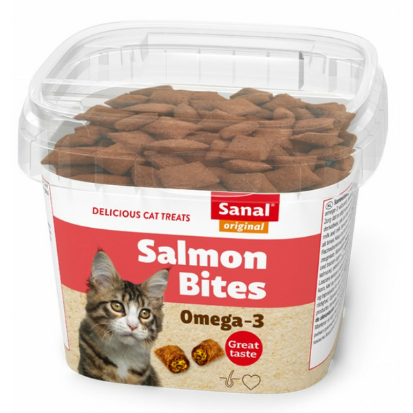 SANAL Salmon Bits 75g - spilventiņi ar laša pastētes pildījumu